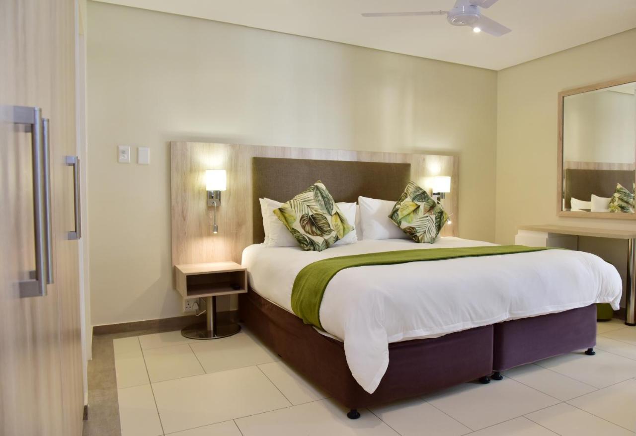 La Lucia Sands Beach Resort Durban Exterior photo